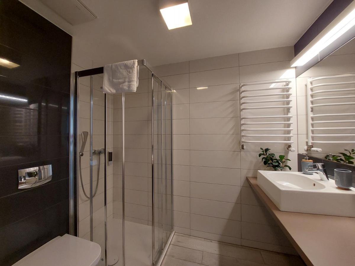 Apartament Sienna Czarna Gora Ischgl 18 Exterior foto